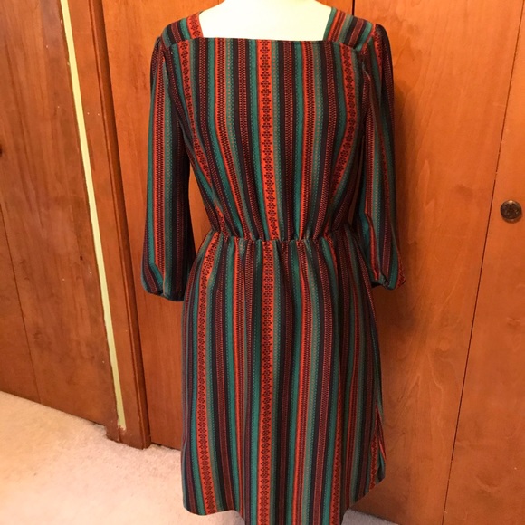 Printed tulle dress perfect for fall & winter. - Picture 3 of 5